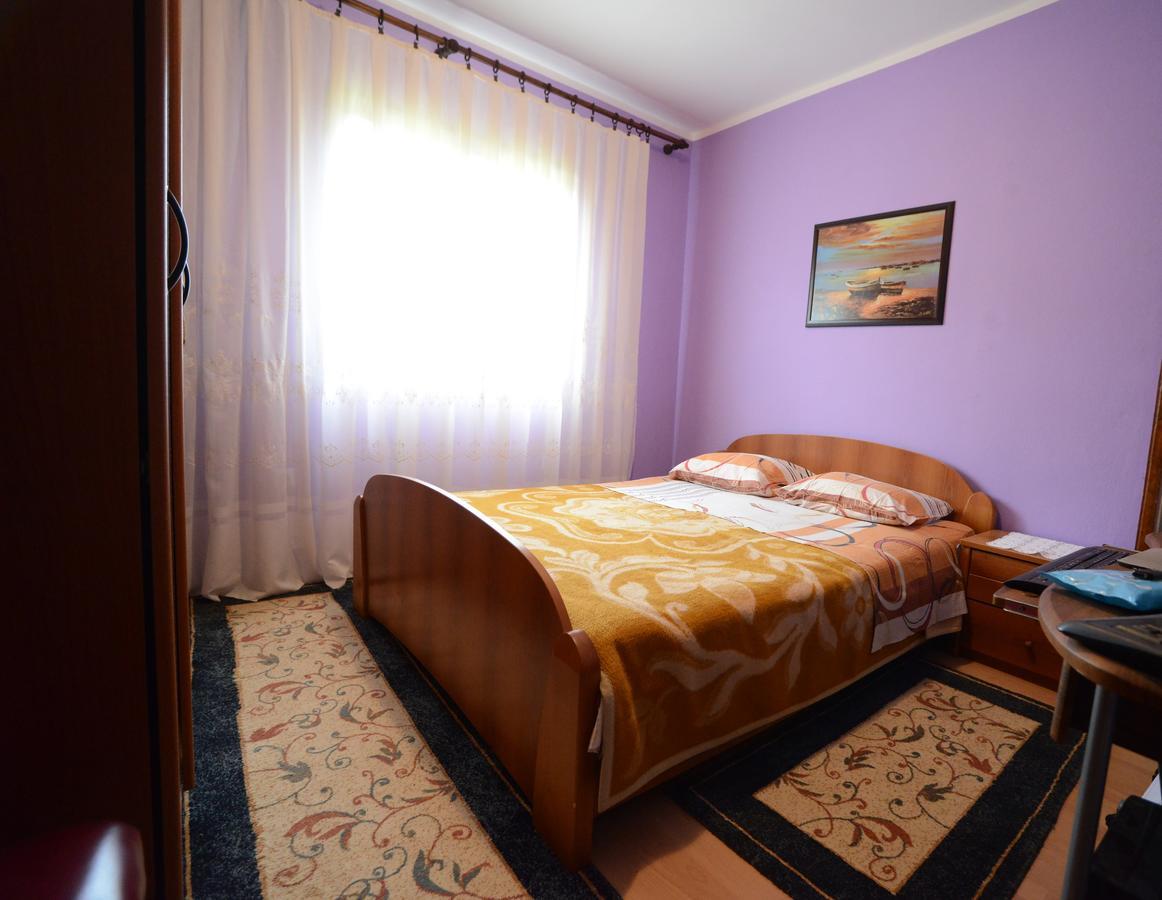 President Holiday Home Утєха Екстер'єр фото